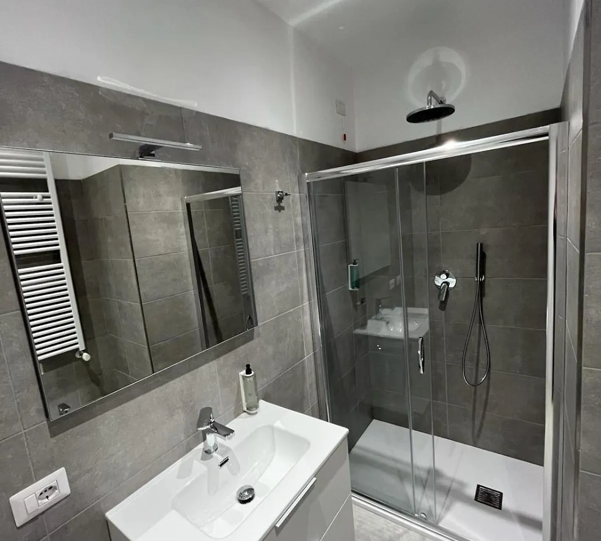 House Of Oscar Aparthotel Adria Italy